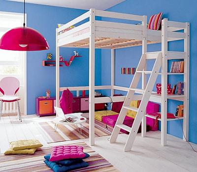 Ahorra espacio en tu habitación con una cama alta de Ikea
